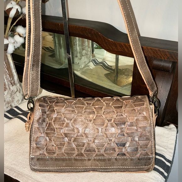 Bed Stu Aruba Leather Woven Taupe Crossbody Clutch Bag Retail $220 - Picture 10 of 16